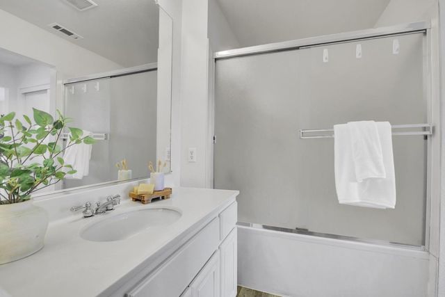 7 Crystal Court, Milpitas, CA 95035