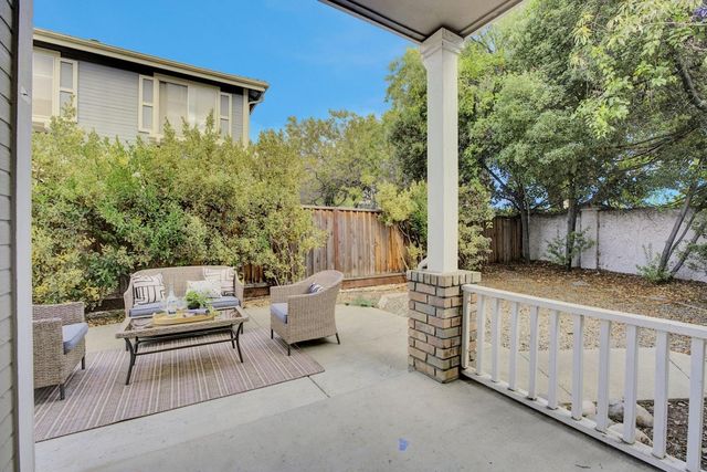 7 Crystal Court, Milpitas, CA 95035