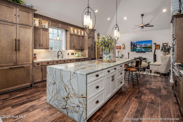 2000 Cornerstone Drive, Winterville, NC 28590