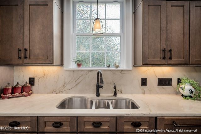 2000 Cornerstone Drive, Winterville, NC 28590