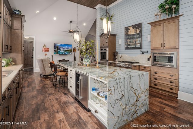 2000 Cornerstone Drive, Winterville, NC 28590