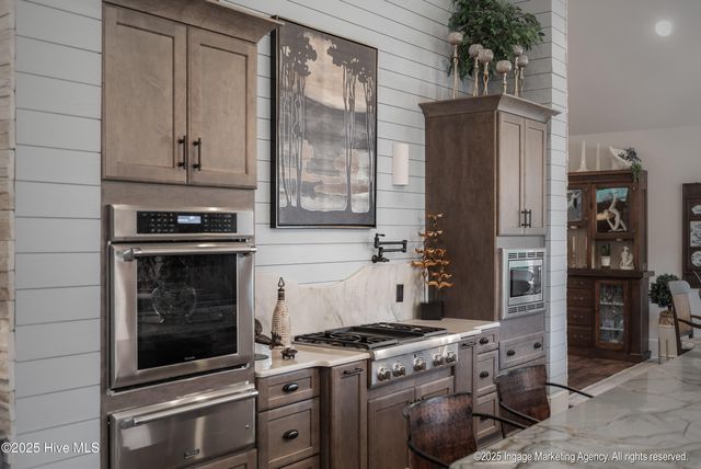 2000 Cornerstone Drive, Winterville, NC 28590