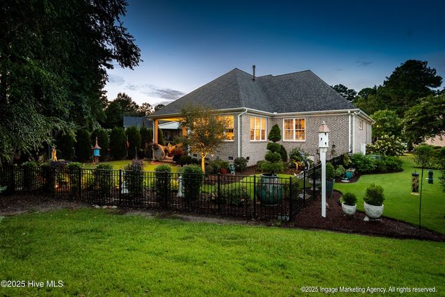 2000 Cornerstone Drive, Winterville, NC 28590