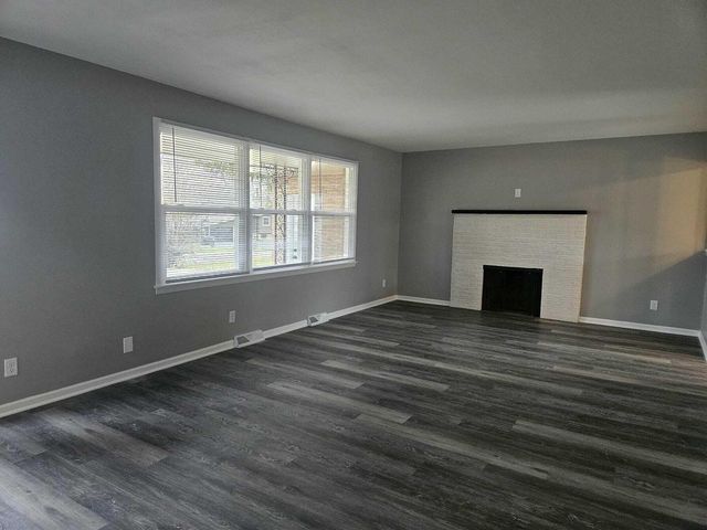 4805 St Regis DRIVE, Mount Pleasant, WI 53403