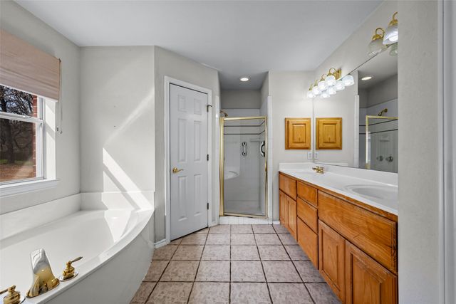 7698 Fm 920, Poolville, TX 76487