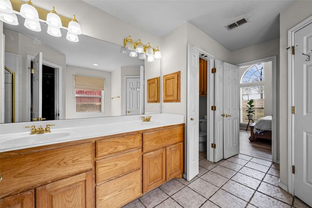 7698 Fm 920, Poolville, TX 76487