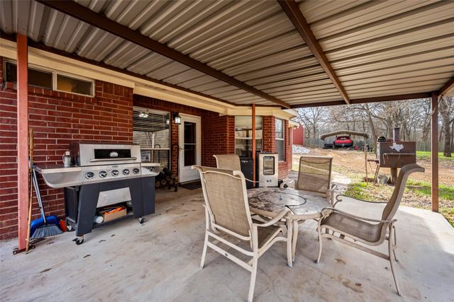 7698 Fm 920, Poolville, TX 76487