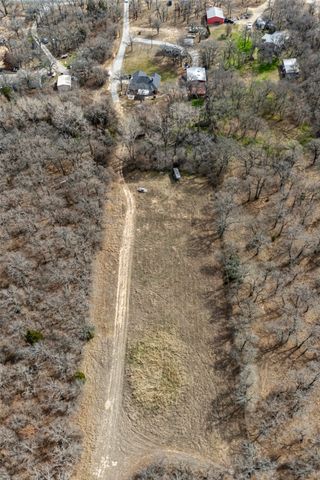 7698 Fm 920, Poolville, TX 76487