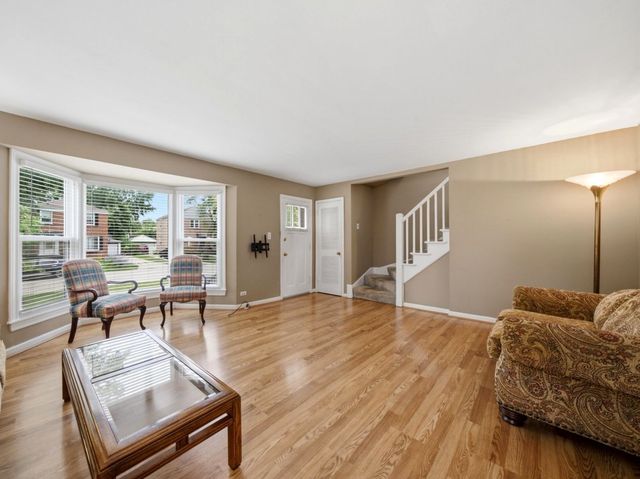 504 N Laverne Avenue, Hillside, IL 60162