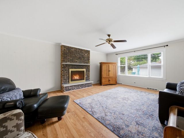 504 N Laverne Avenue, Hillside, IL 60162