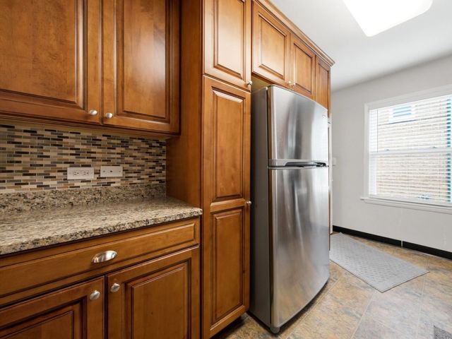 504 N Laverne Avenue, Hillside, IL 60162