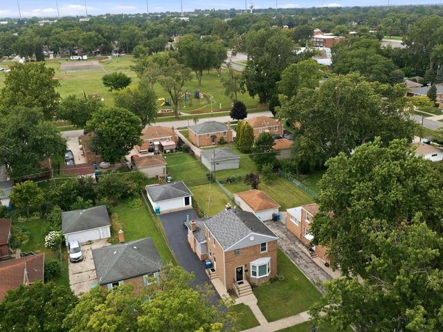 504 N Laverne Avenue, Hillside, IL 60162