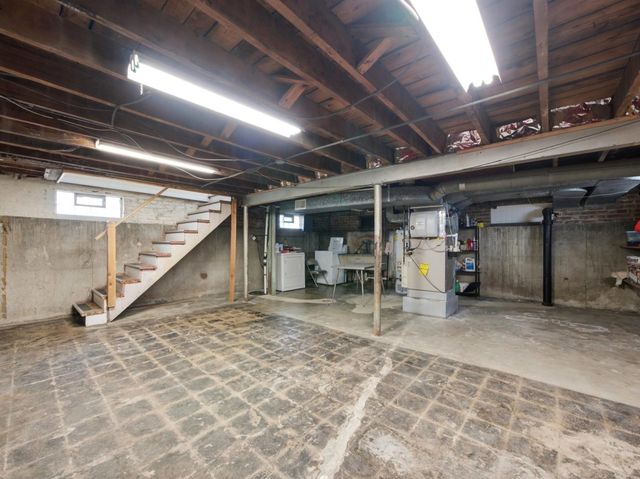 504 N Laverne Avenue, Hillside, IL 60162