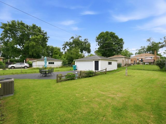 504 N Laverne Avenue, Hillside, IL 60162