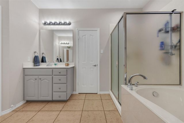 509 Flintwood Lane, Arlington, TX 76002