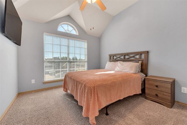 509 Flintwood Lane, Arlington, TX 76002