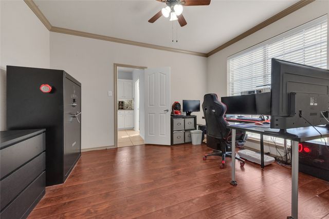 509 Flintwood Lane, Arlington, TX 76002