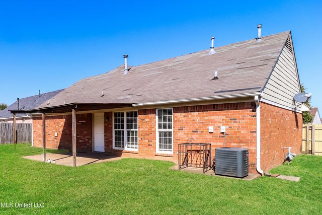 6677 Kentbrook Drive, Horn Lake, MS 38637