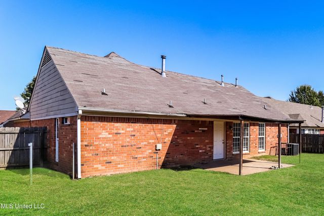 6677 Kentbrook Drive, Horn Lake, MS 38637