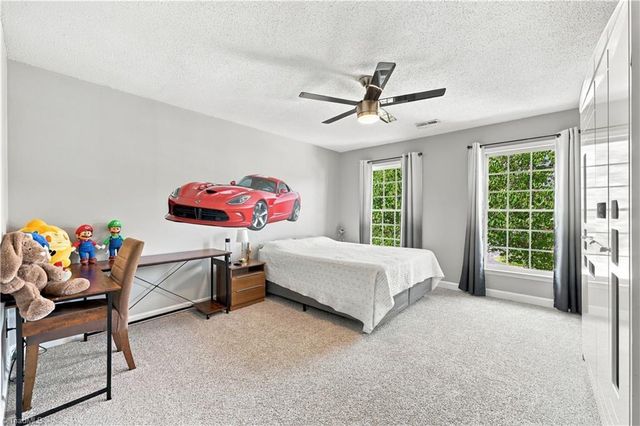 6215 High View Road, Greensboro, NC 27410