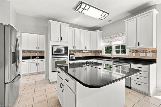 6215 High View Road, Greensboro, NC 27410
