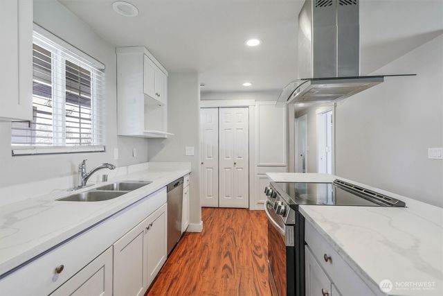 17417 11th Avenue E, Spanaway, WA 98387