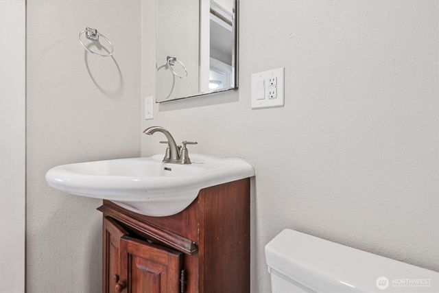 17417 11th Avenue E, Spanaway, WA 98387