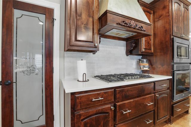 229 W 128th Place S, Jenks, OK 74037