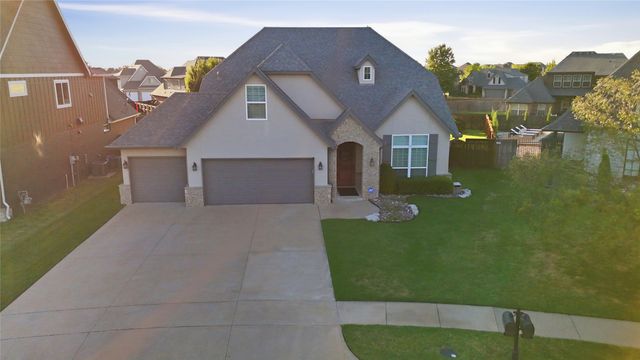 229 W 128th Place S, Jenks, OK 74037