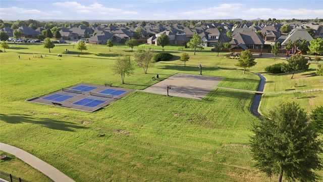 229 W 128th Place S, Jenks, OK 74037