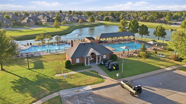 229 W 128th Place S, Jenks, OK 74037