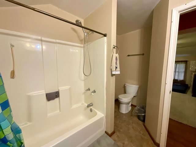 67 Pine Mountain Road, Campton, KY 41301