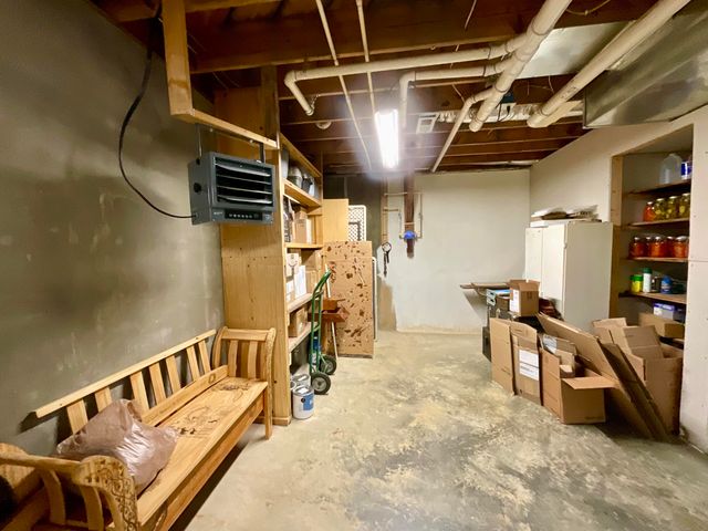 67 Pine Mountain Road, Campton, KY 41301