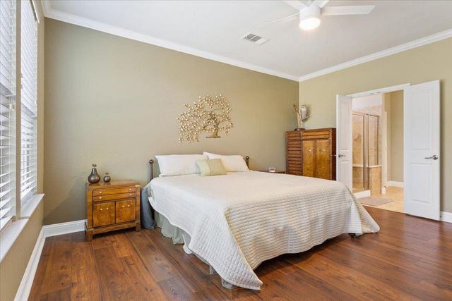 208 Bear Creek LN, Georgetown, TX 78633