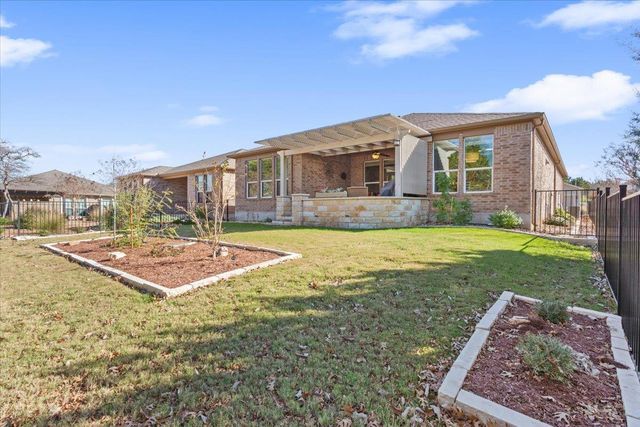 208 Bear Creek LN, Georgetown, TX 78633