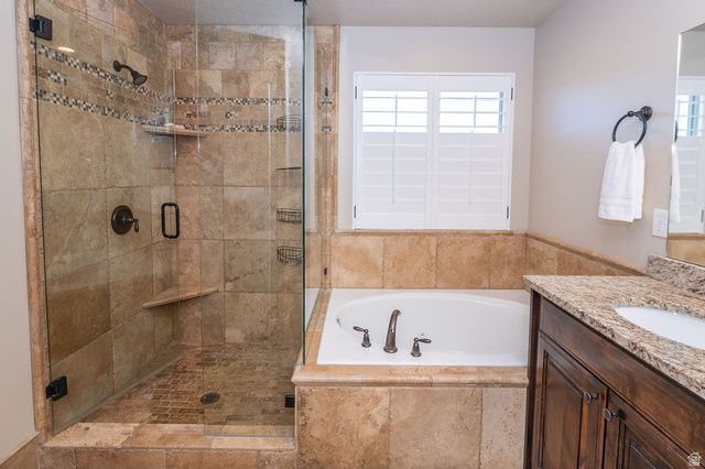 2624 W 2225 N, Farr West, UT 84404