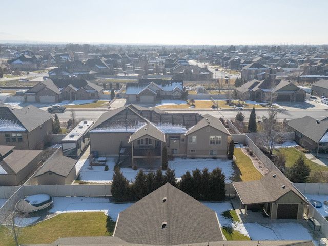 2624 W 2225 N, Farr West, UT 84404