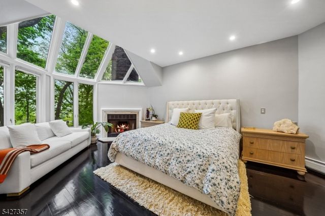 3 Kips Ridge C0003, Montclair Twp., NJ 07042