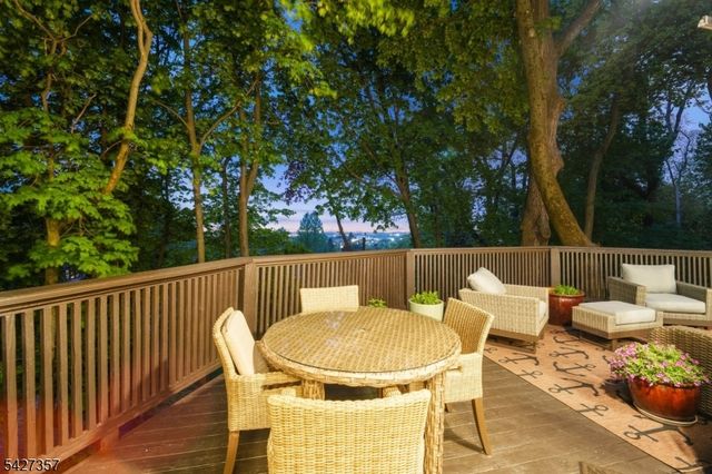 3 Kips Ridge C0003, Montclair Twp., NJ 07042