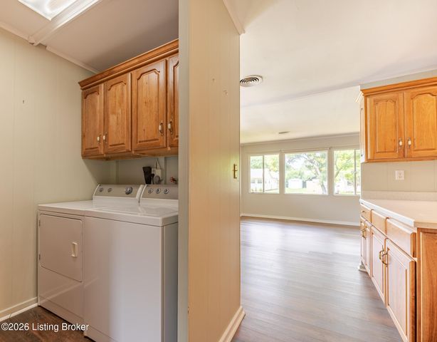 3620 Johnston Way, Louisville, KY 40220