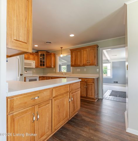 3620 Johnston Way, Louisville, KY 40220