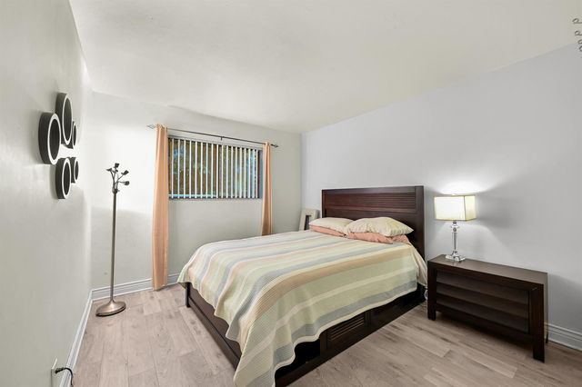 522 Trace Circle 102, Deerfield Beach, FL 33441