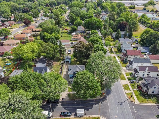 107 N Harrison STREET, Delavan, WI 53115