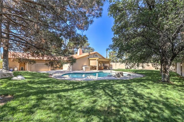 7460 Buckskin Avenue, Las Vegas, NV 89129