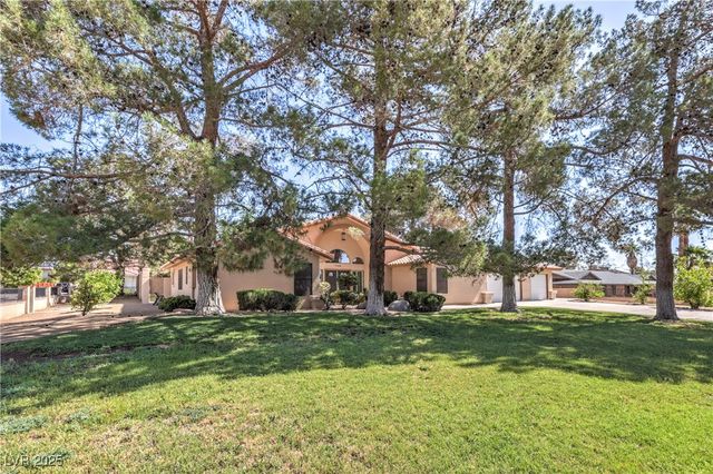 7460 Buckskin Avenue, Las Vegas, NV 89129