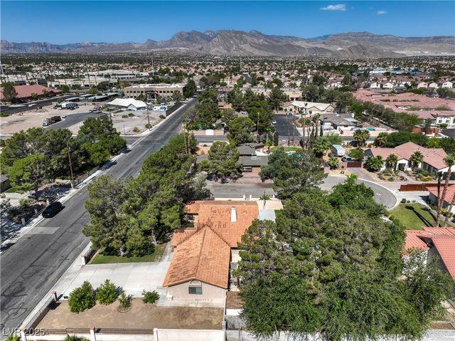 7460 Buckskin Avenue, Las Vegas, NV 89129