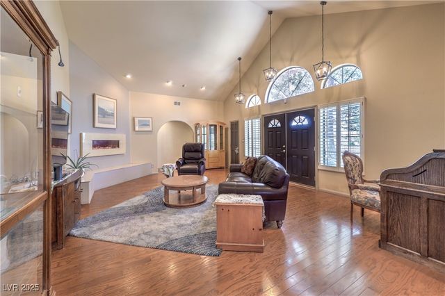 7460 Buckskin Avenue, Las Vegas, NV 89129