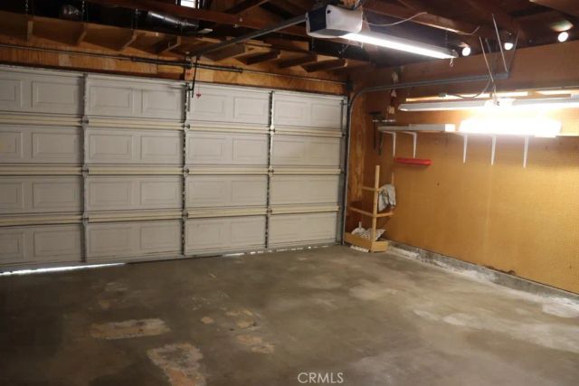 18616 Lassen Street, Northridge, CA 91324