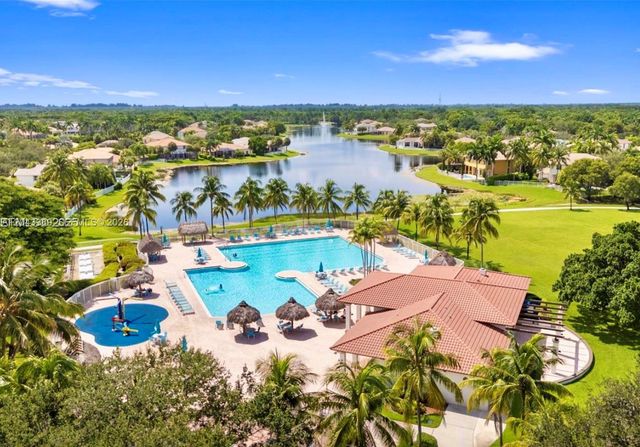 4275 Ironwood Court, Weston, FL 33331