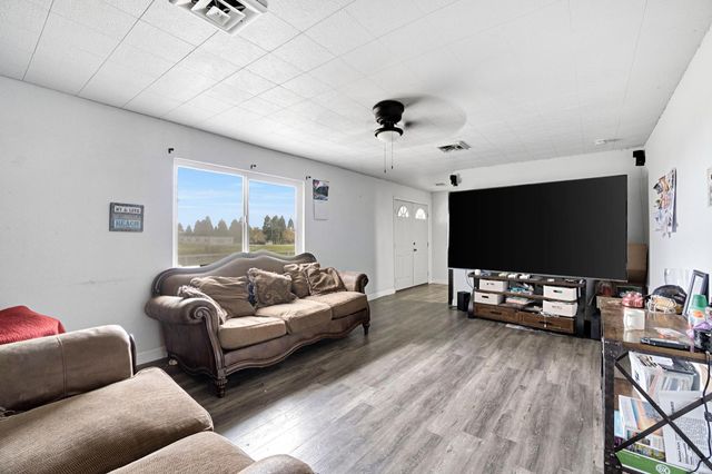 17810 Road 26, Madera, CA 93638